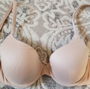 Victoria's Secret Lined Perfect Coverage bra